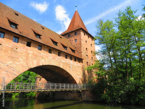 Kettenbrücke und Fronveste Nürnberg photo