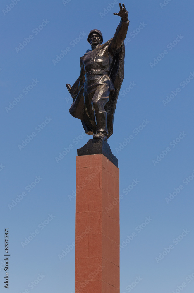 monument to Soviet soldiers
