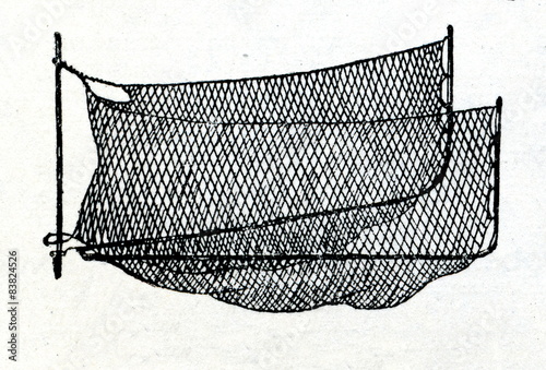 Three person dragnet