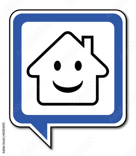 Logo maison et sourire.