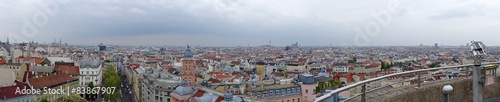 Panoramablick vom Haus des Meeres auf Wien