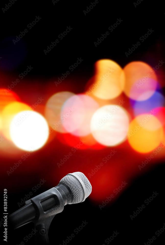 Obraz premium Microphone on stage background