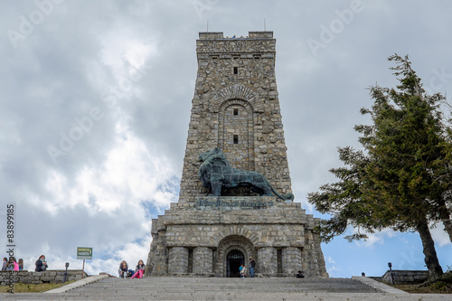 Monument Shipka photo