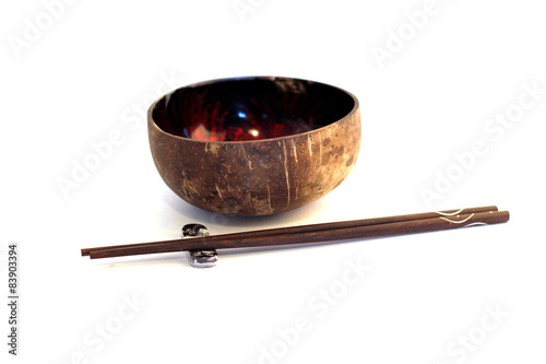 Миска и палочки