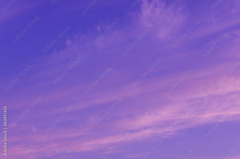 Naklejka premium Purple Sky