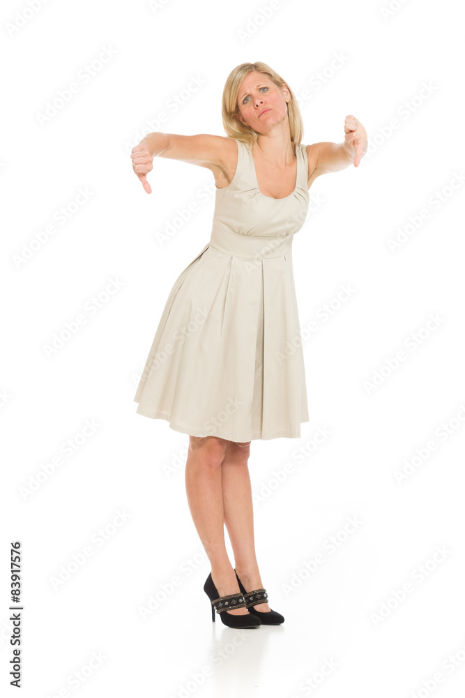 Naklejka premium Model negative thumbs down