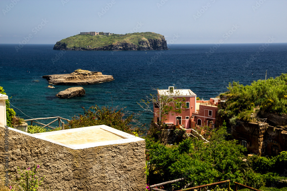 Isola di Santo Stefano vista da Ventotene