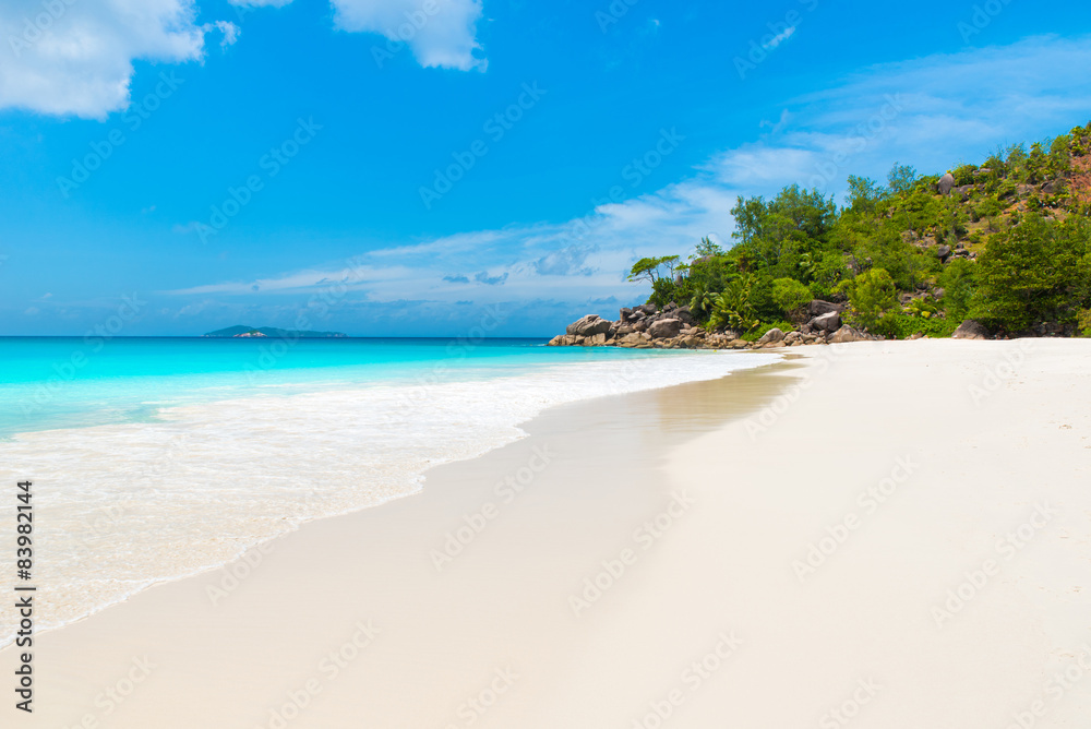 Paradise beach on island Praslin, Seychelles