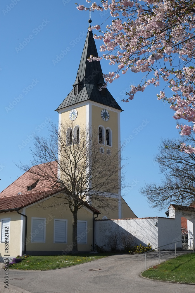 Kirche in Arnbuch Kirche in Arnbuch