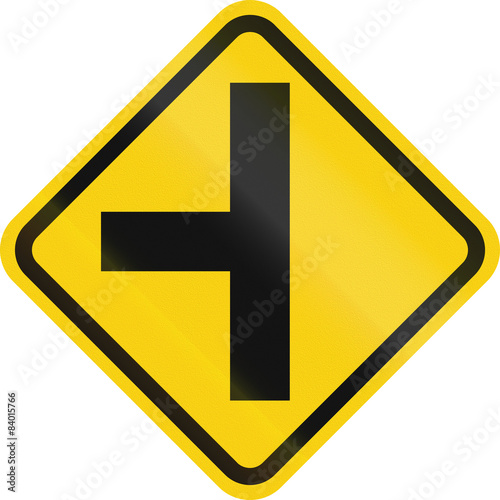 Colombian road warning sign: T-Intersection ahead Free Download Colombian road warning sign: T-Intersection ahead - GFXLoad