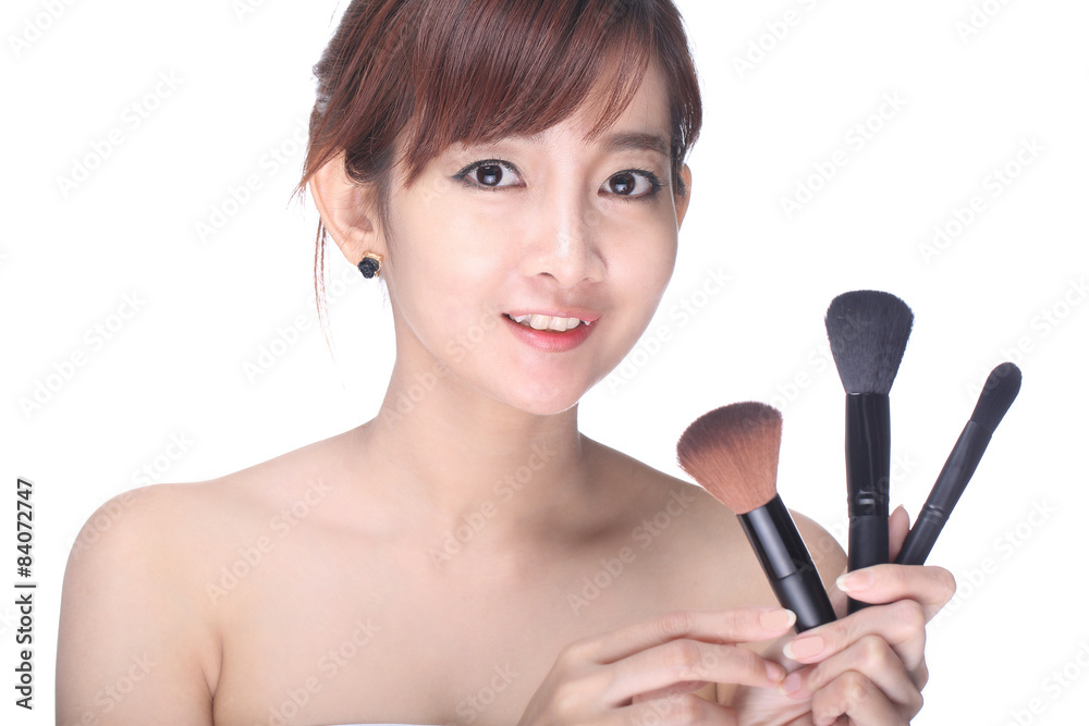 Makeup dry cosmetic tonal foundation on her face Makeup dry cosmetic tonal foundation on her face