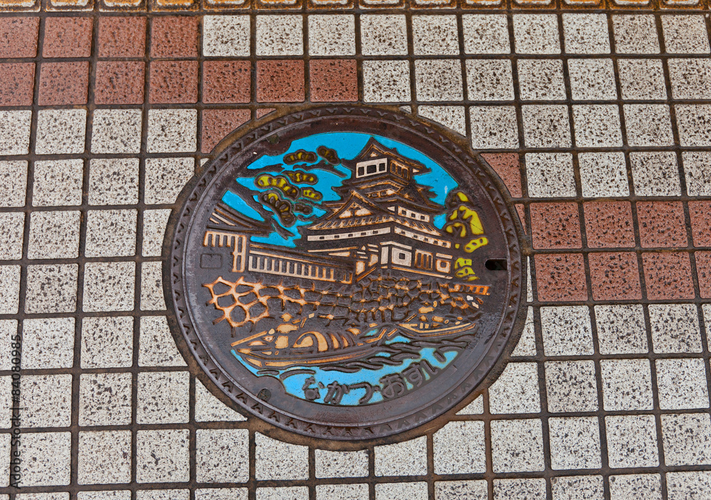 Sewer manhole with Nakatsu castle picture