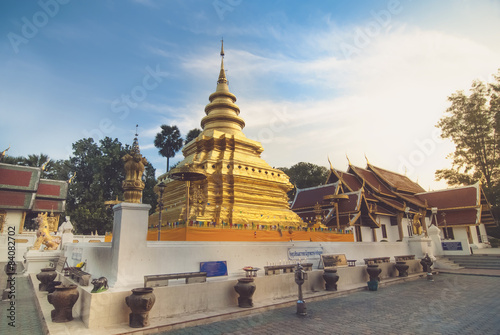 Beautiful temple in Chiangmai  Wat Chomthong 