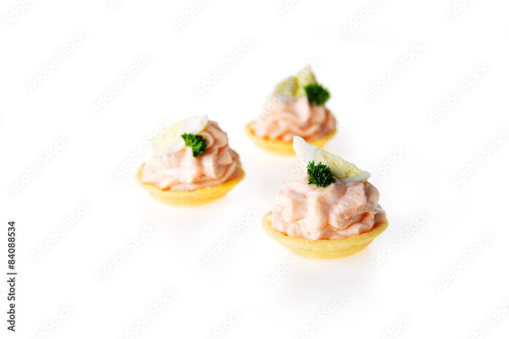 tartlet with cream