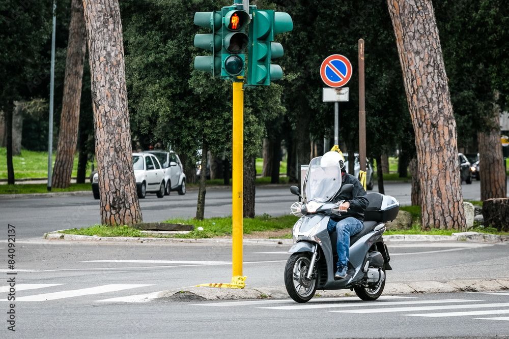 Obraz premium scooter in the city
