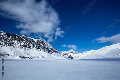 Arktyczna wiosna na południowym Spitsbergenie © KrisGrabiec