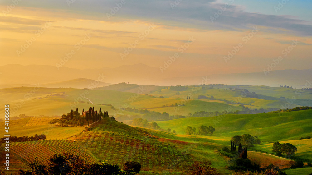 Beautiful Tuscany hills, Italy. - obrazy, fototapety, plakaty 