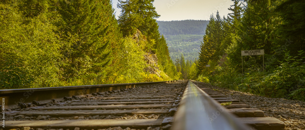 Obraz premium Canadian mountain railroad with a cinematic look