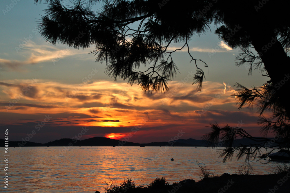 Obraz premium Sonnenuntergang auf dem Strand / Adria, Kroatien.