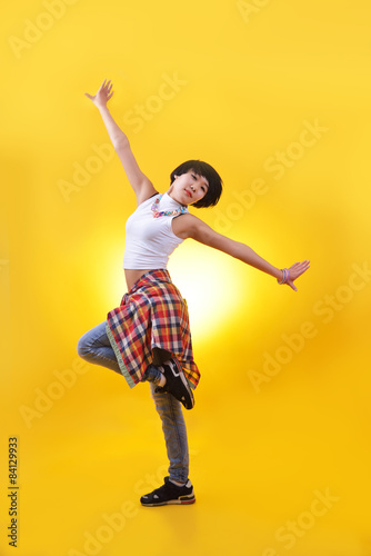 Aerobic dancer dancing