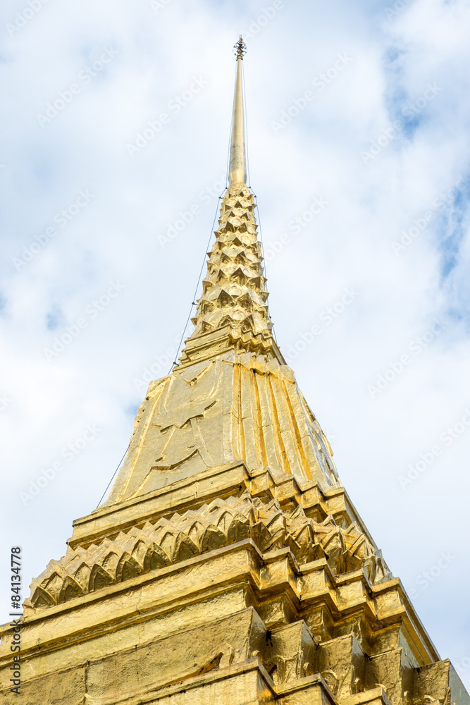 Looking up at gold pagoda Temple of the Emerald Buddha,Grand pal