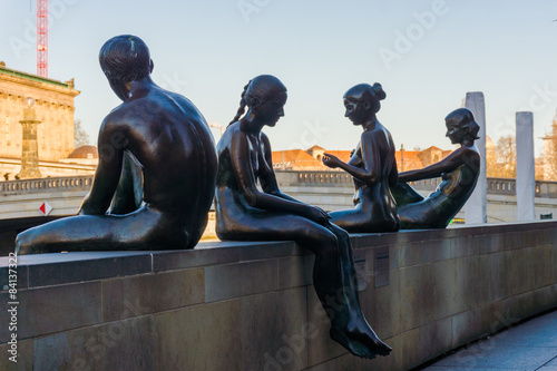 sculptures at Spreepromenade, Berlin.