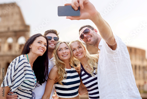 Canvas Print friends taking selfie with smartphone