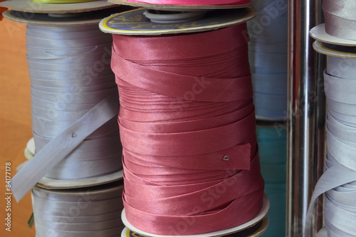 Coil with bias binding
