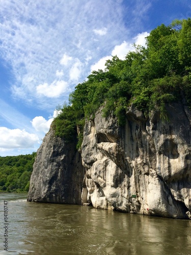 Felsen am Donauufer
