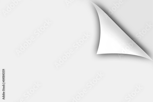 weißes Blatt Papier mit Eselsohr