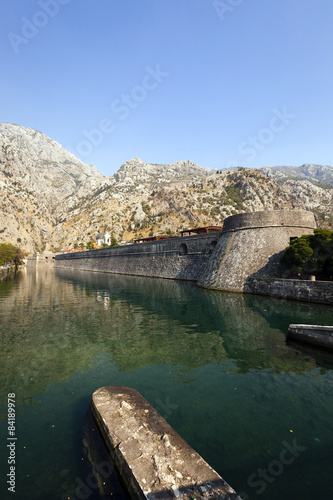 Wallpaper Mural the ancient city   Torontodigital.ca