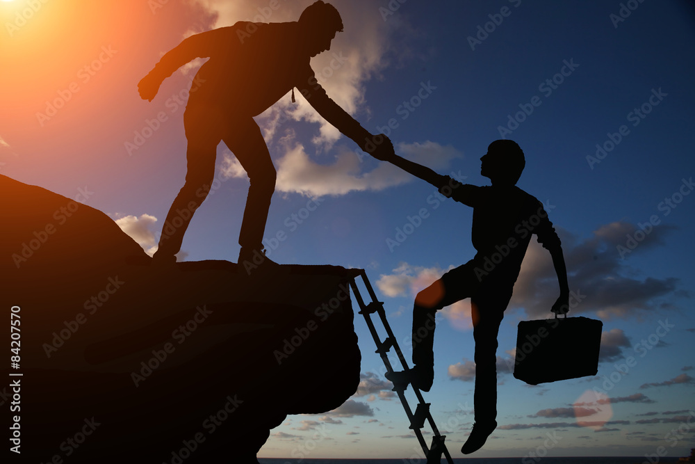 We can help each other. Наставничество картинки. Наставничество картинки. Абстрактные фото. One help eachother. Colleagues helping each other