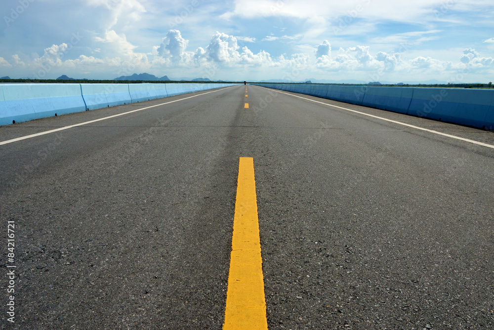Fototapeta premium Empty road and the traffic lines.