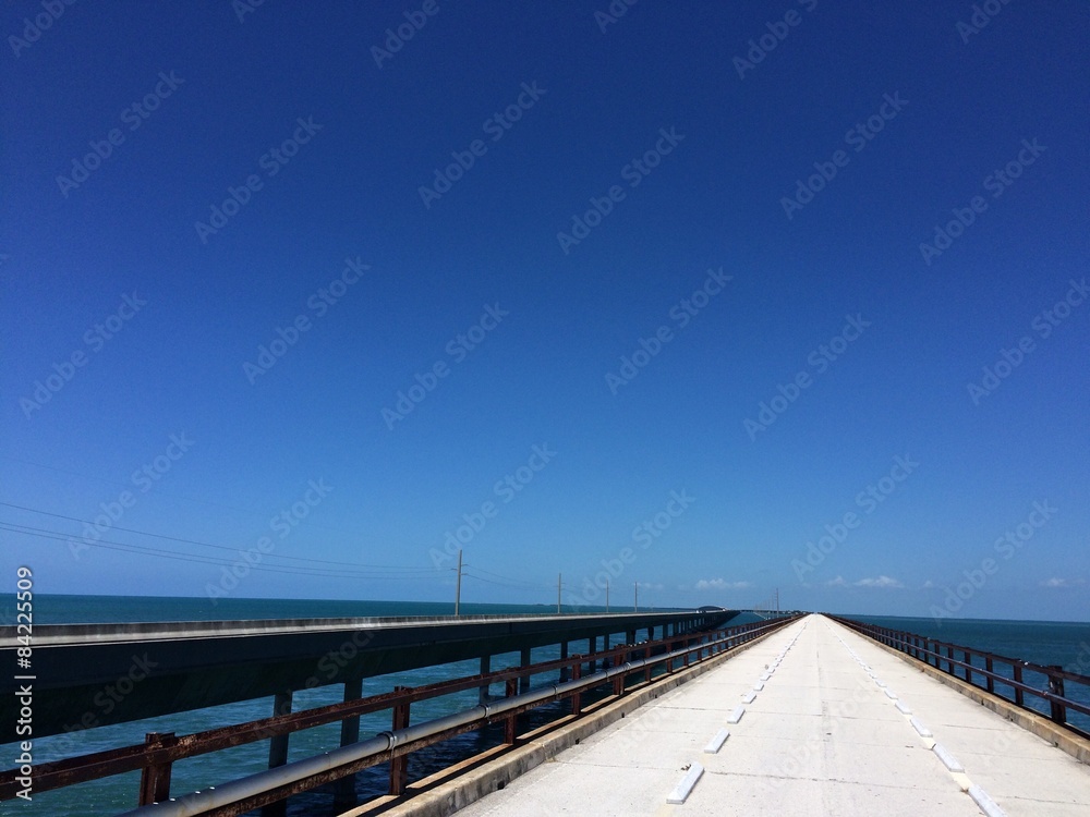 Old and new Seven Mile Bridge on the Florida Keys