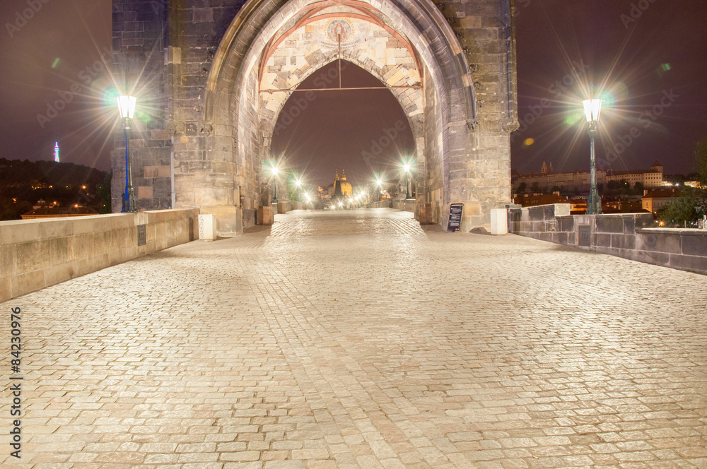 Obraz premium entry of karlov bridge