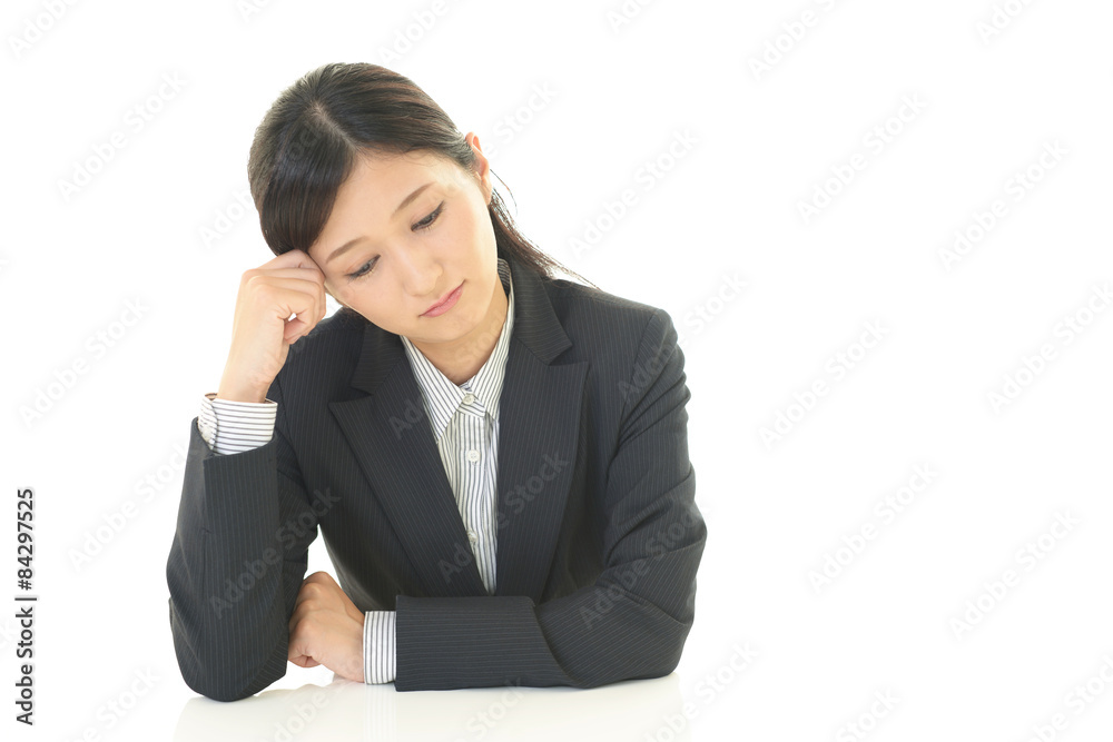 困惑する女性 困惑する女性