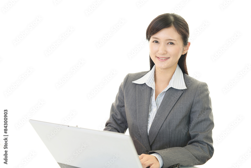 笑顔の女性 笑顔の女性