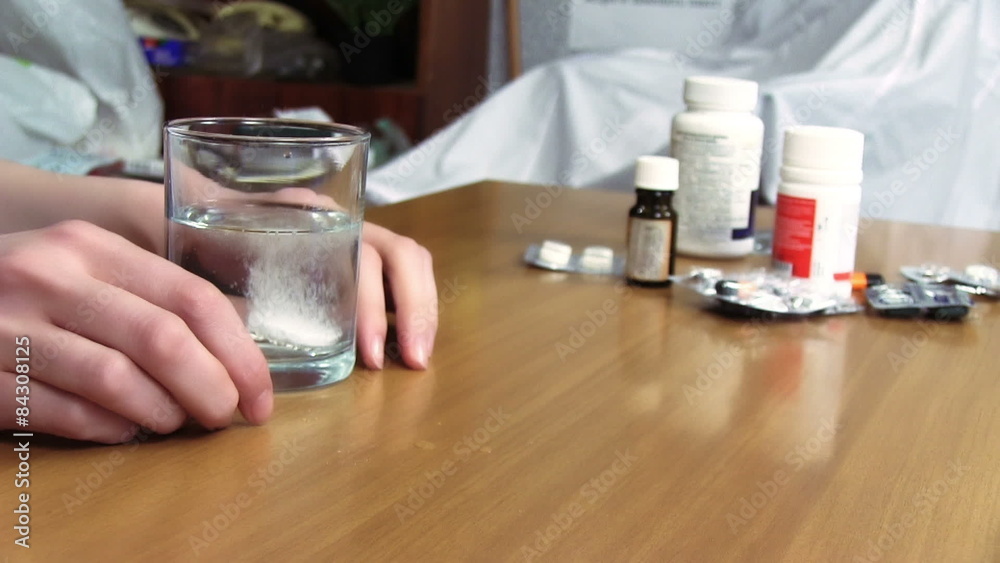 Woman Dissolving Effervescent Table Woman Dissolving Effervescent Table
