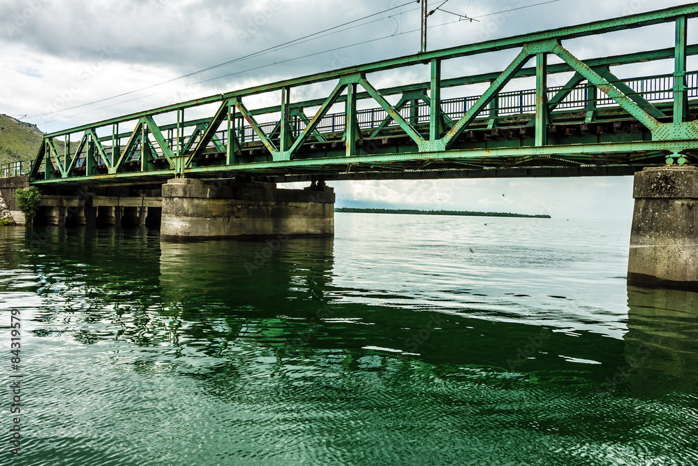 Obraz premium Bridge construction, Skadar lake, Montenegro