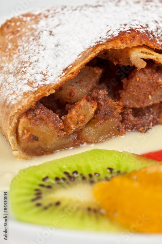 Apple strudel