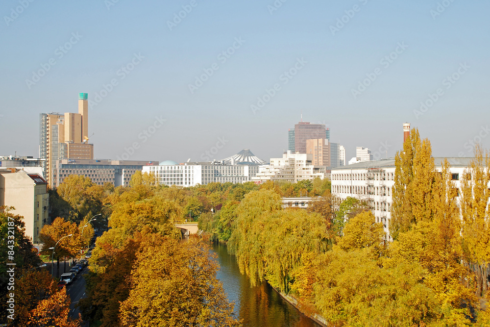Obraz premium herbstliche Spree