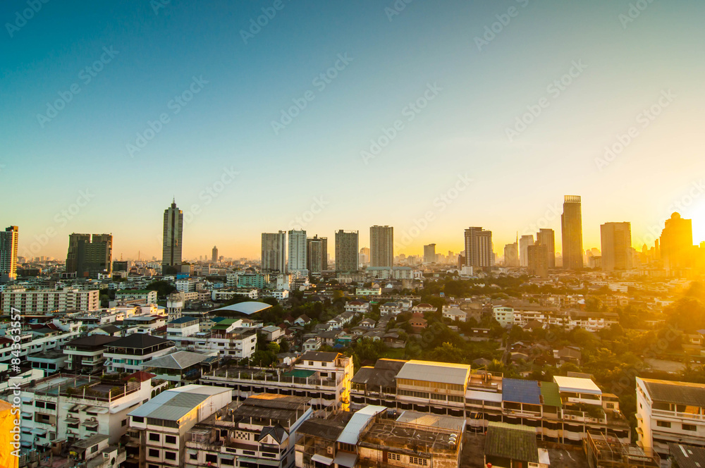 Fototapeta premium Sunrise morning in Bangkok city.