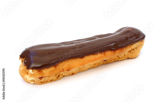 Eclair with chocolate fudge