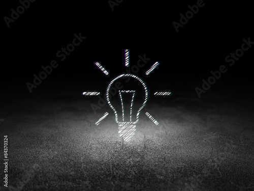 Business concept: Light Bulb in grunge dark room © Maksim Kabakou