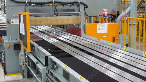 Saws for cutting aluminum.