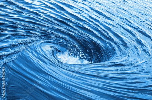 Canvas Print Huge whirlpool on a water surface