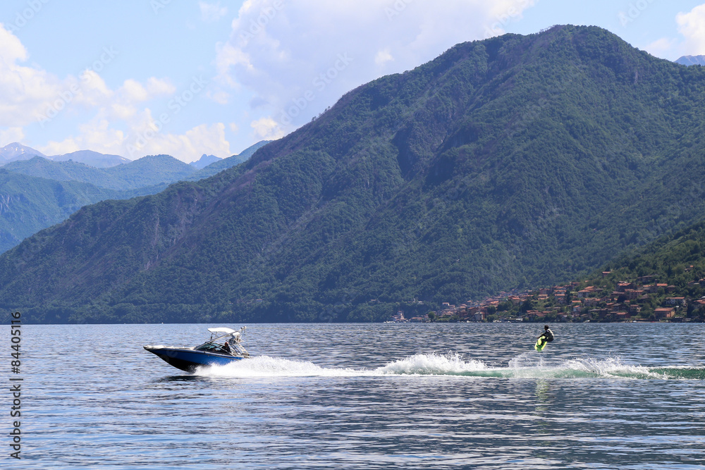 Fototapeta premium Surfer on the lake