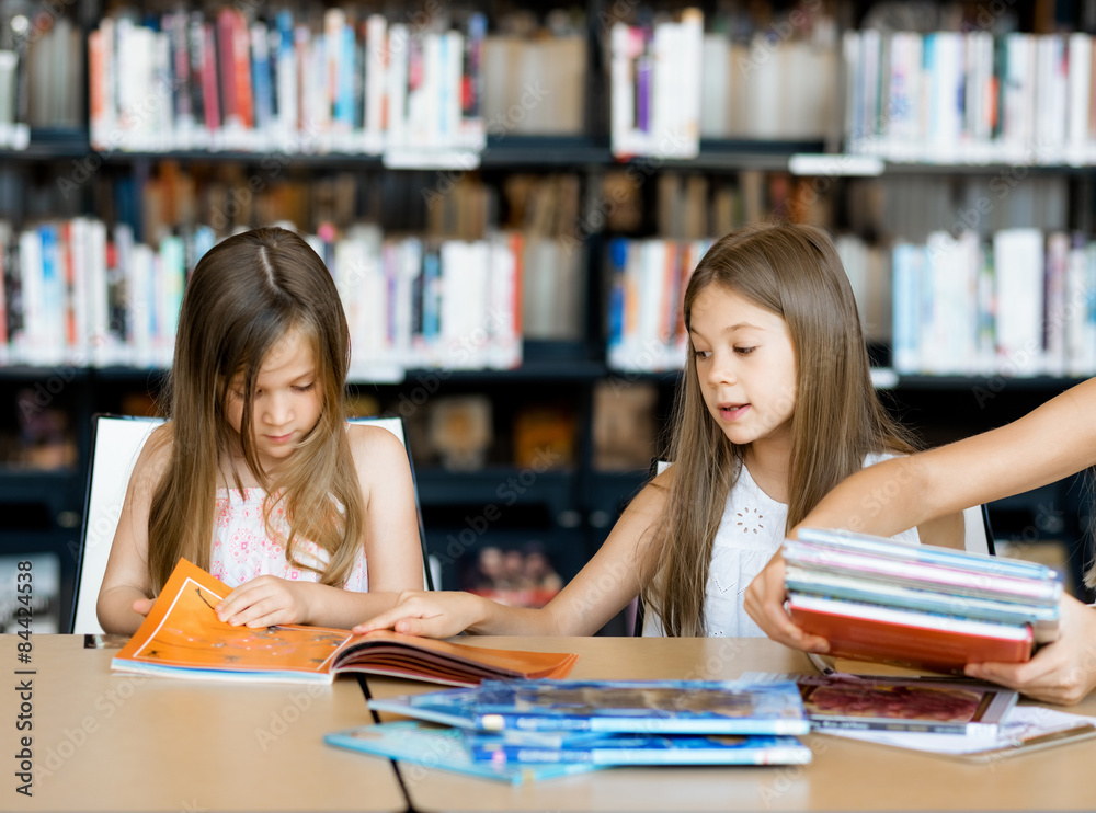 We love reading We love reading