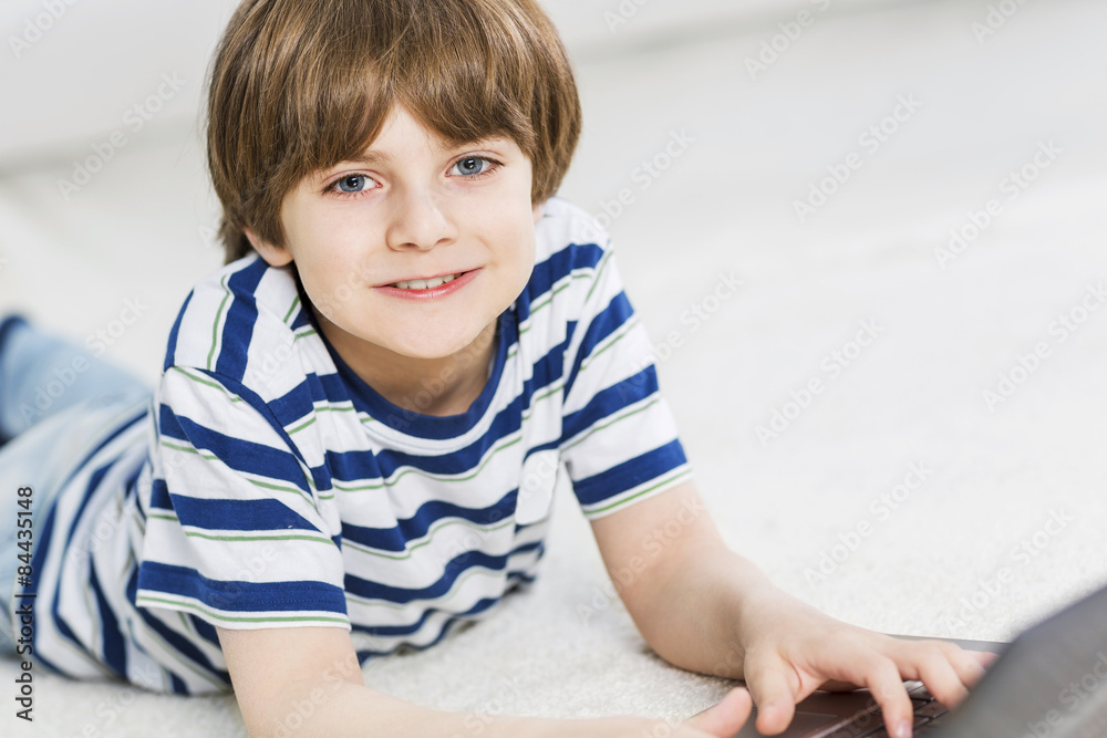 Playing computer games Playing computer games