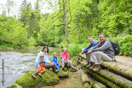 fröhlicher Familienausflug photo